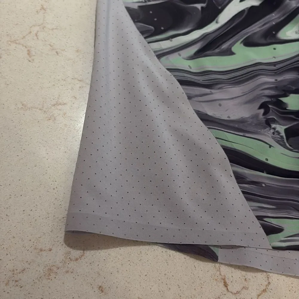 Lululemon Swift ventilated running tank SZ 2